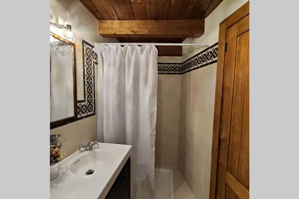 Casa: Mirador Del Valle Perdido. Enciso Ngoại thất bức ảnh